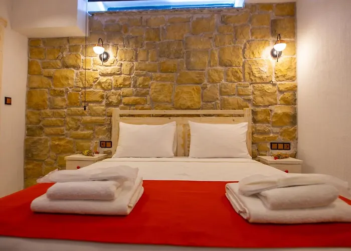 فندق Neo Cunda 2*