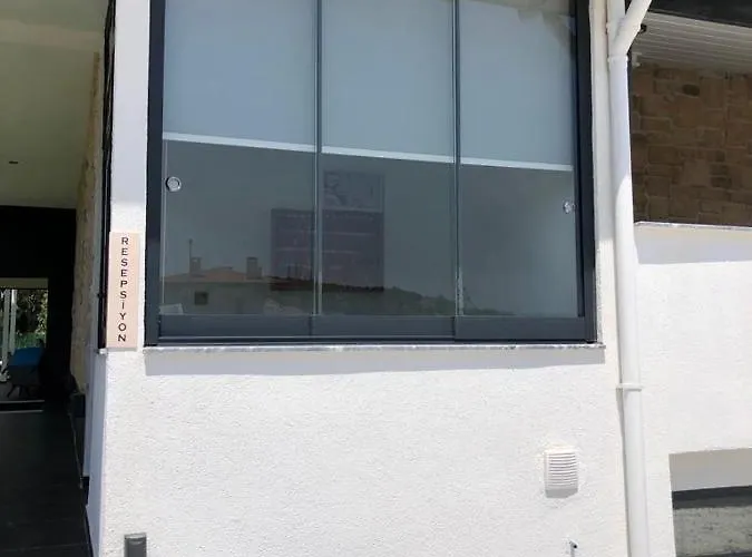 Neo Cunda فندق 2*